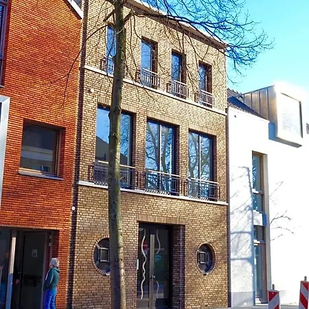 Arthouse 4* Dordrecht