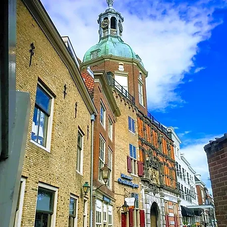 Bed & Breakfast Arthouse 4*