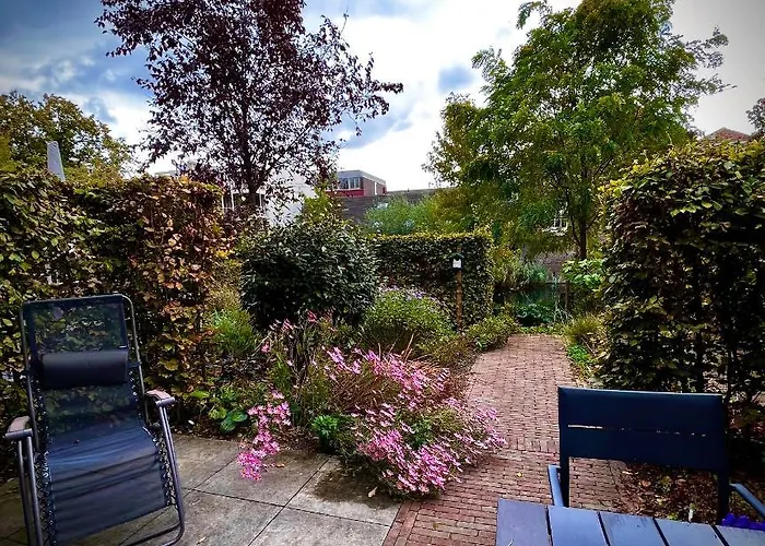 Bed & Breakfast Arthouse 4*