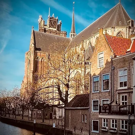 Bed & Breakfast Arthouse 4*