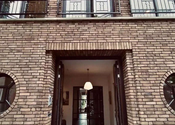 Bed & Breakfast Arthouse 4*